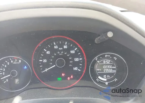 2018 Honda Hr-V Lx z USA, uszkodzony, nr VIN 3CZRU6H37JM705402